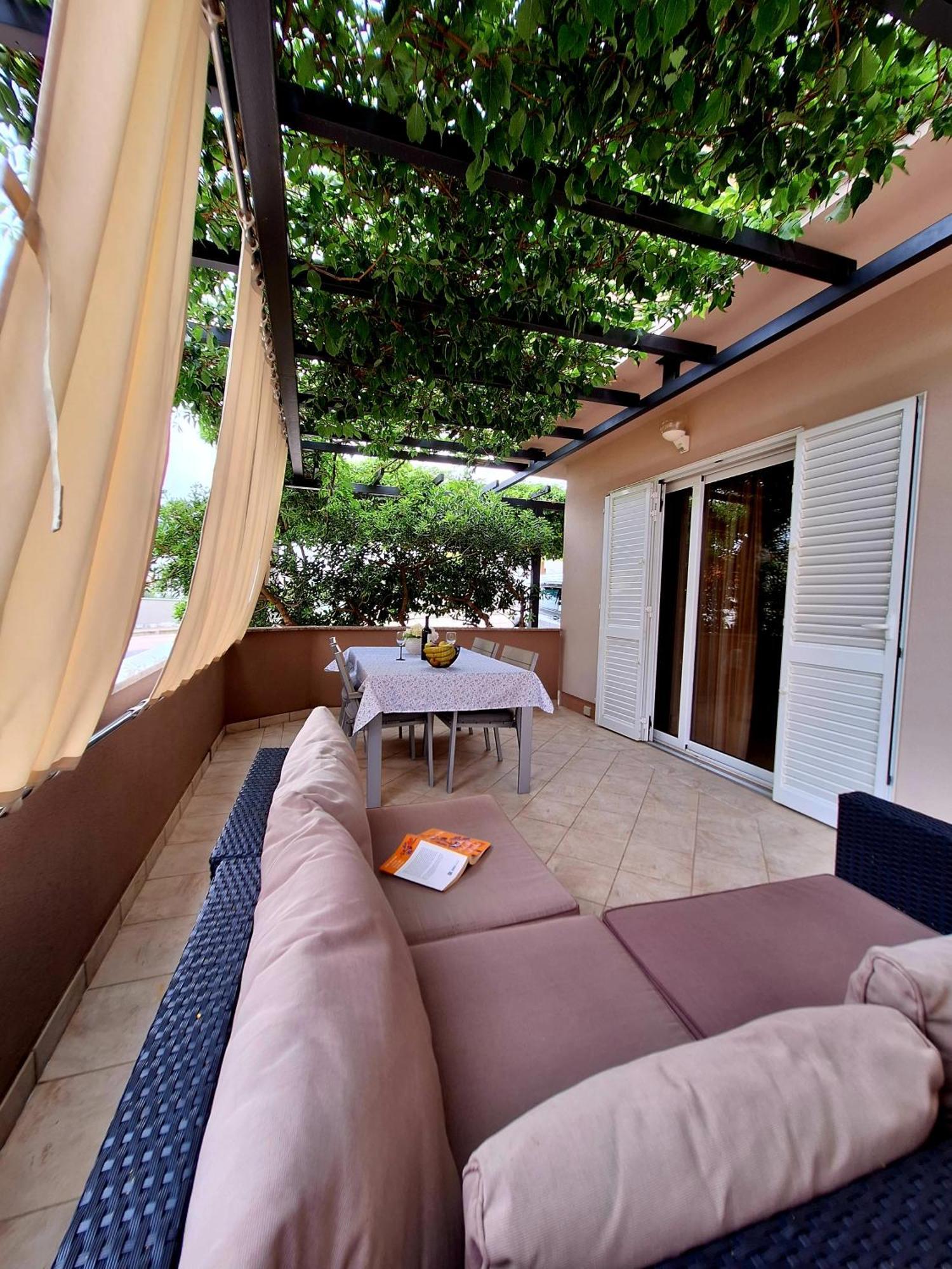The Golden Island Apartments Krk Town Εξωτερικό φωτογραφία