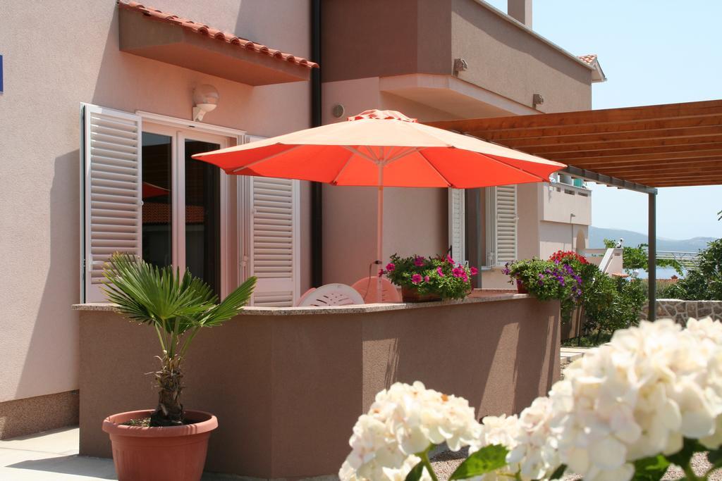 The Golden Island Apartments Krk Town Εξωτερικό φωτογραφία